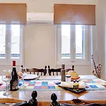 Cheerful In The Heart Of Corfu Old Town Apartment