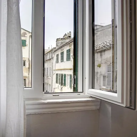Cheerful In The Heart Of Corfu Old Town * Corfu (city)