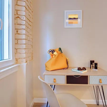 Cheerful In The Heart Of Corfu Old Town Apartment