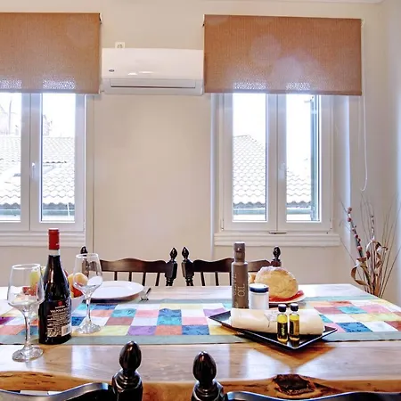 Cheerful In The Heart Of Corfu Old Town Apartament